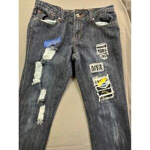 Dereon Women Dark Wash Distressed Patchwork Diva Denim Jeans Y2K Streetwear 9/10